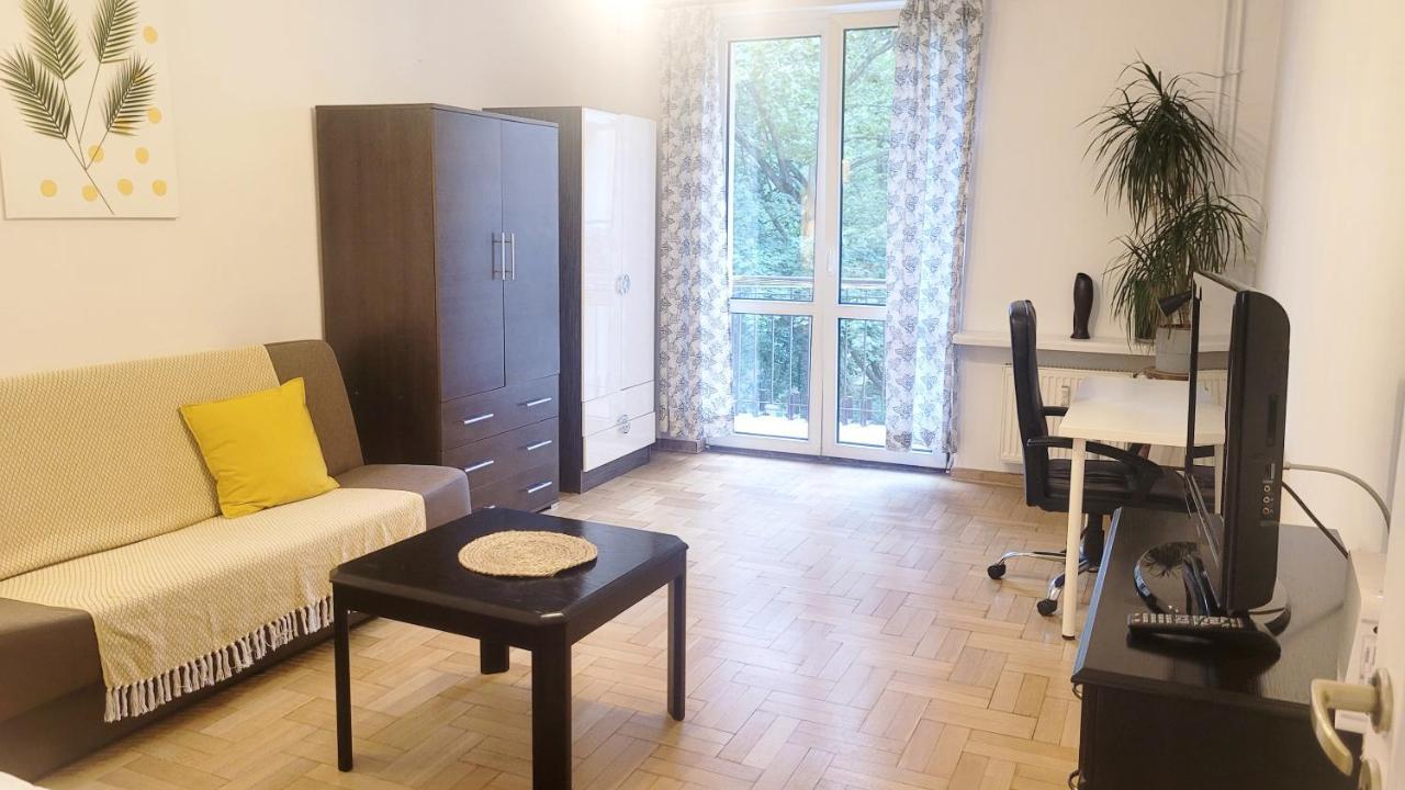 Happy Life - Apartment Next To Metro Station Warschau Exterior foto